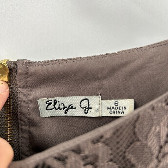 ELIZA J Stone Gray Sheer Long Sleeve Lace Cocktail Mini Dress Size 6 - Picture 7 of 8